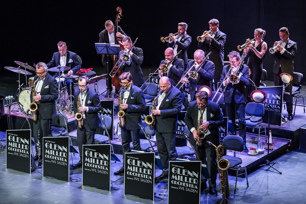 Glenn Miller Orchestra IMG7326 credit Simone Di Luca 1