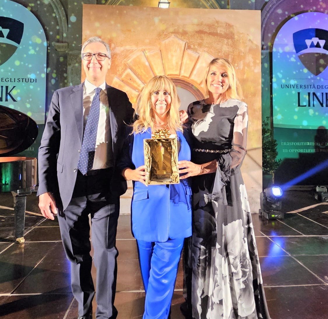 LUCIO FORTUNATO DONATELLA GIMIGLIANO E GIUSY GIAMBERTONE.jpg 2
