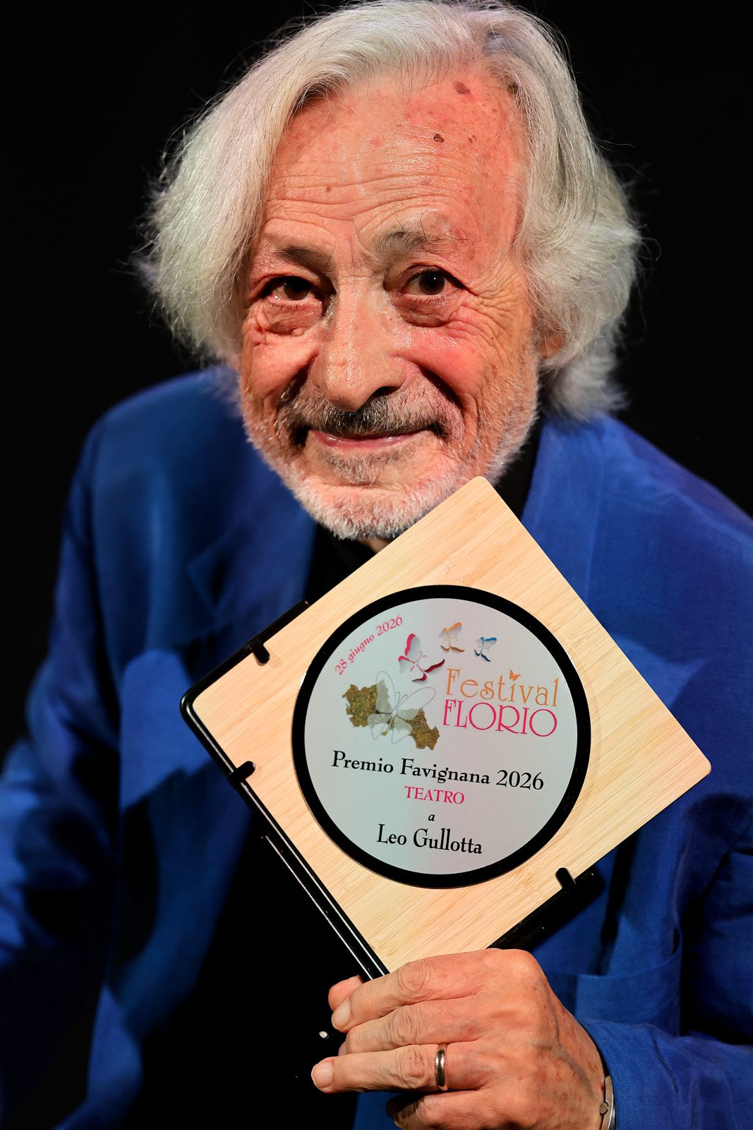 Leo Gullottariceve il premio per il teatro a Favignana