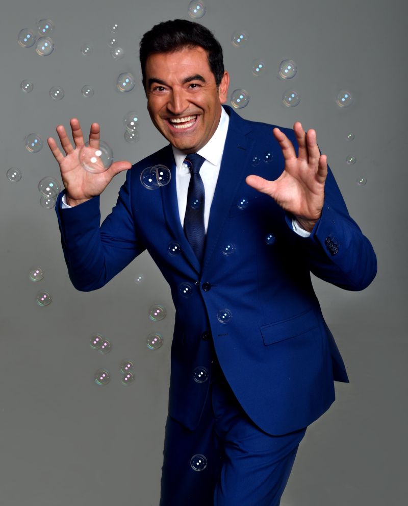 Max Giusti in ““BOLLICINE – updatE”