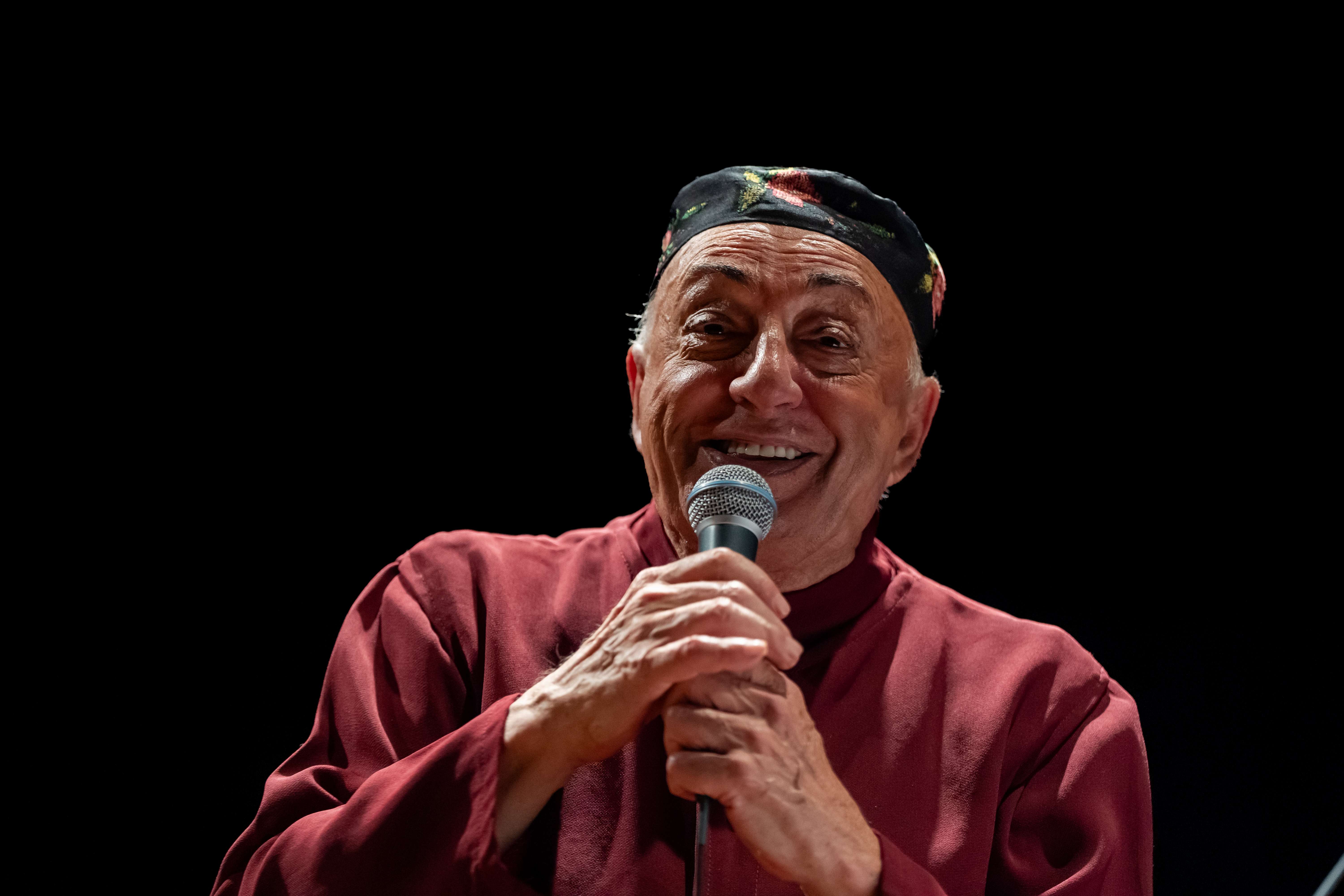 Peppe Barra