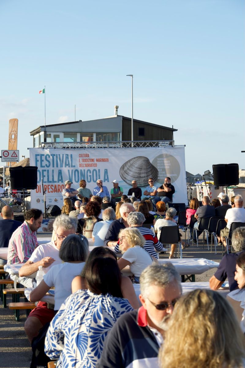Pesaro, il festival della vongola