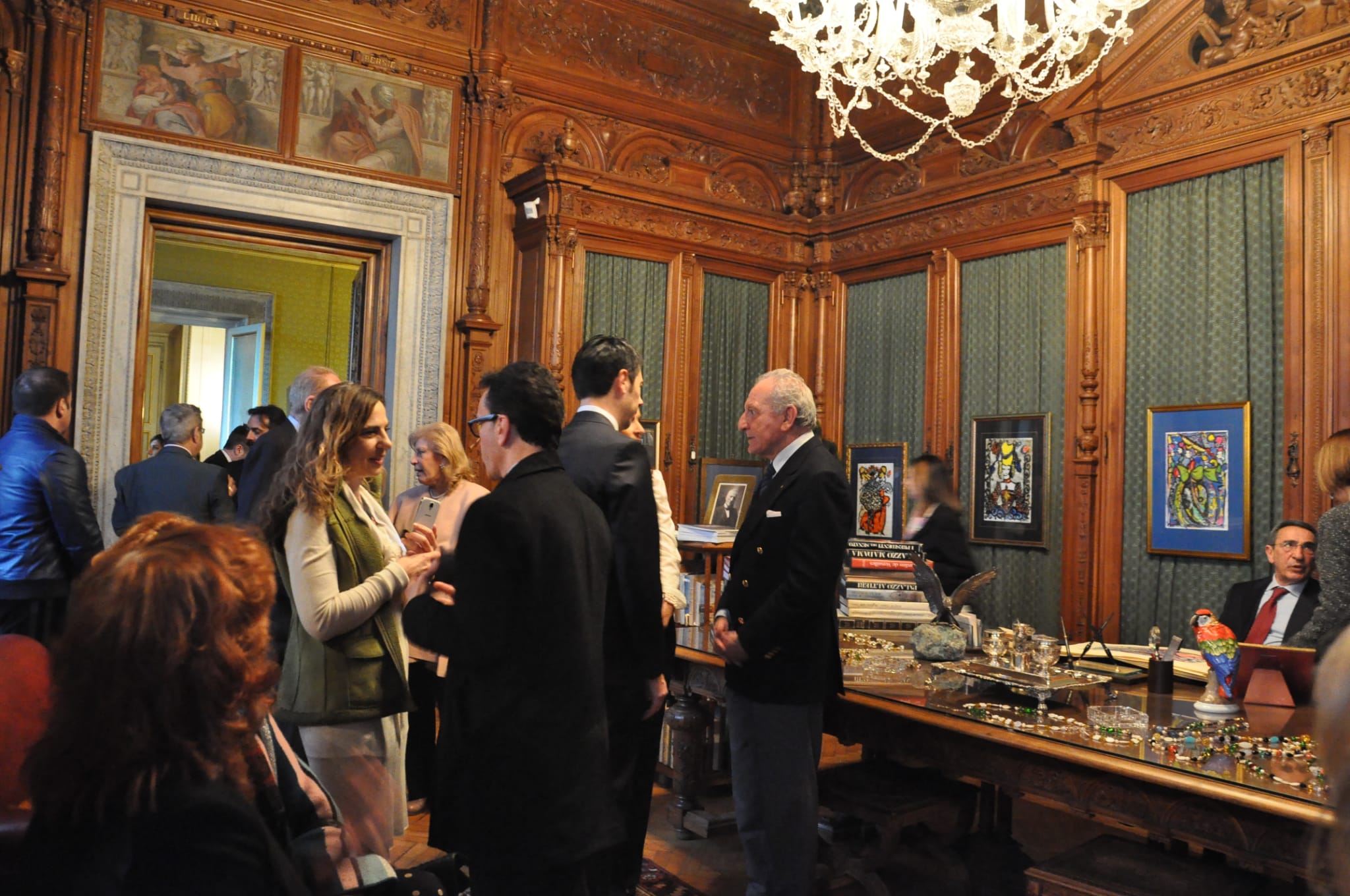 foto di gruppo a palazzo