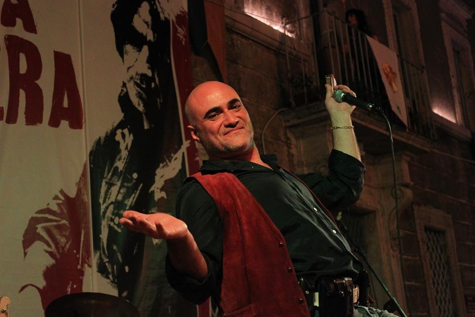 Tarcus Howlin Wind Foto per sua concessione