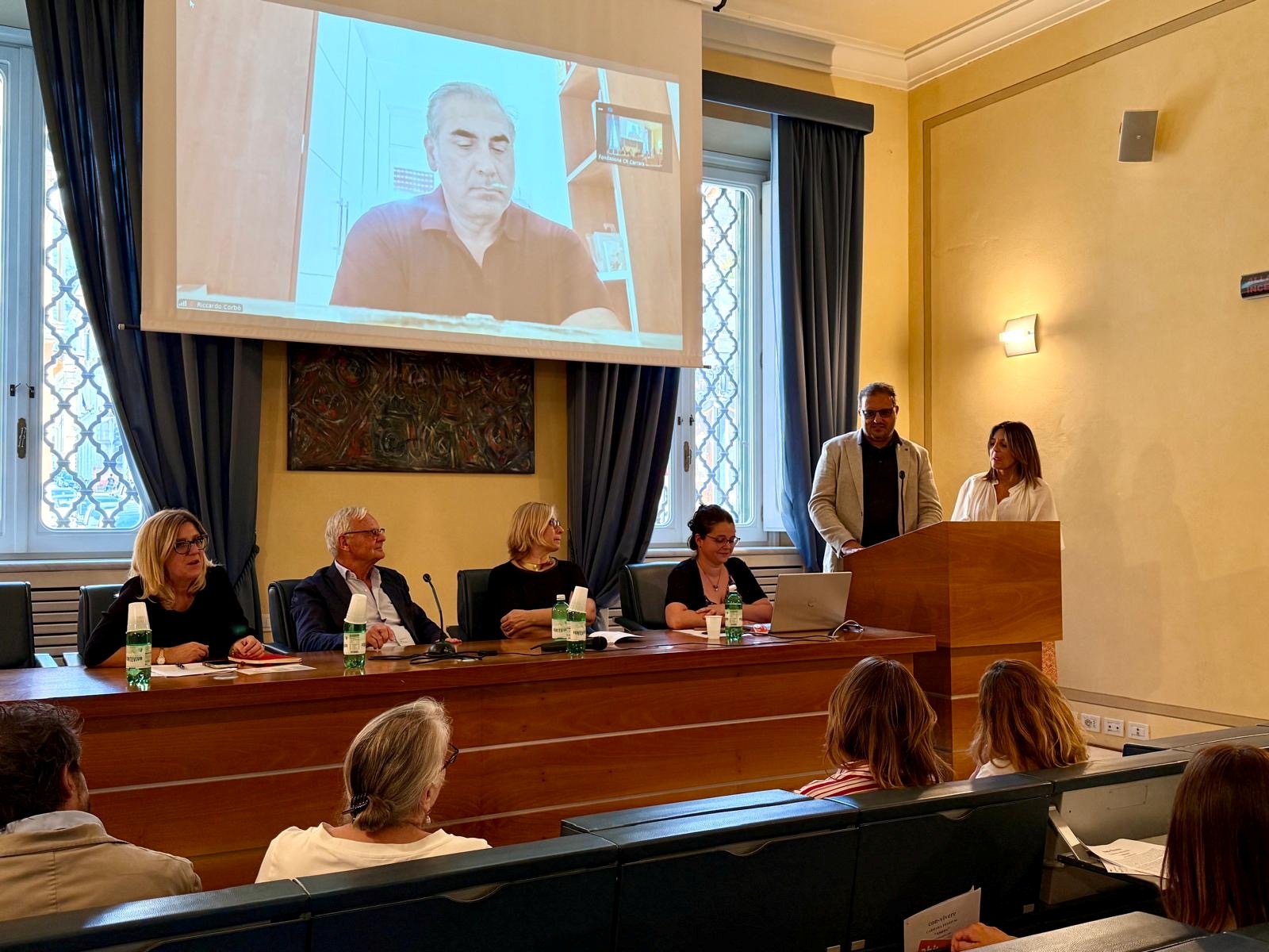 con vivere foto conferenza stampa
