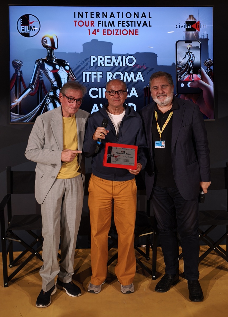da sx Piero Pacchiarotti presidente ITFF Pappi Corsicato e Antonio Flamini Direttore Artistico 3