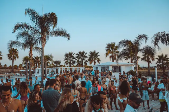 masseria wave la restuccia club lecce xceed 777a