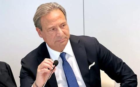 BUCO SANITÀ, CENTRODESTRA